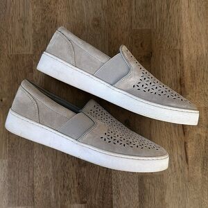Vionic Kani Shoes Light Grey Size 8.5